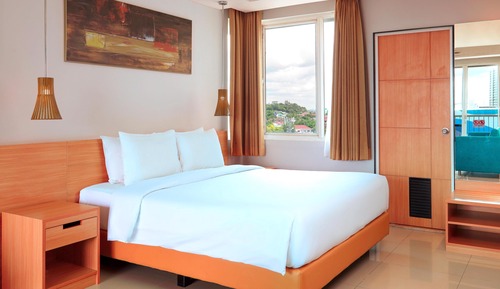 Executive Room, 1 Queen Bed