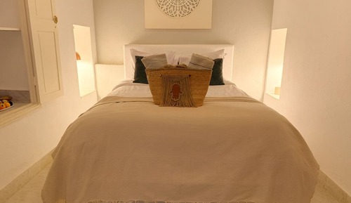 Superior Room (Shaine)