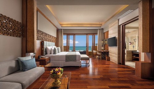 Ocean Suite with Jacuzzi