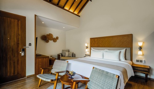 Intimate Pool Villa with Exclusive Lounge Access
