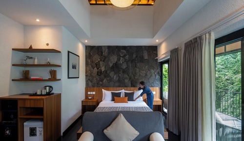 Romantic Villa, 1 Queen Bed, Valley View