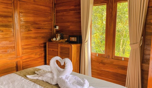 Deluxe Double Room, Garden View