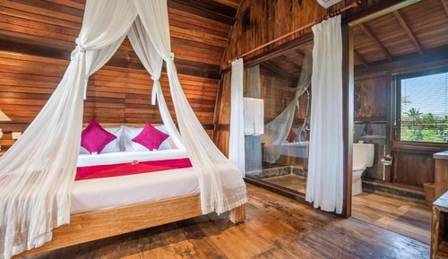 Junior Double Room, Balcony, Garden View