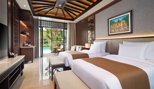 Premier Terrace Suite Twin
