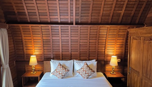 Double Room, Kitchen, Courtyard View