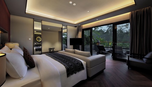 1 Bedroom Deluxe Grande Suite