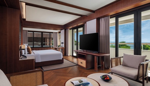 Junior Deluxe Suite Ocean View