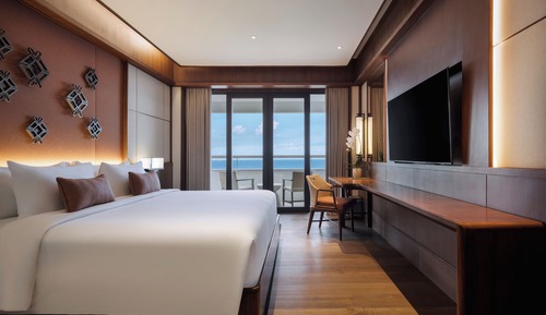 Premium Deluxe Ocean View King