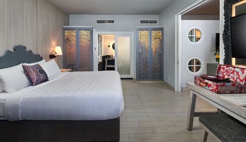 Roxity Family Suite