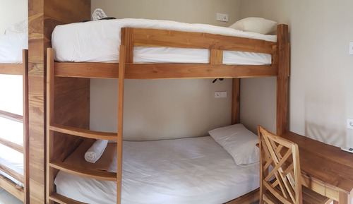 4 Bunk bed with Balcony