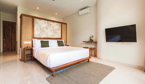 Double Room, Pool View