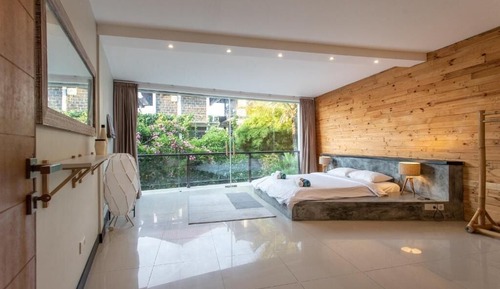 Deluxe Apartment, Balcony, Garden View