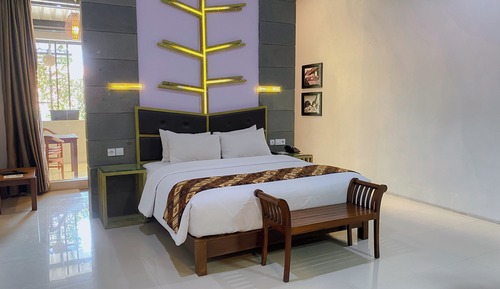 Deluxe Studio Suite, Balcony