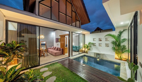 Classic Villa, Pool View