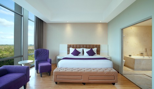 Junior Suite Room