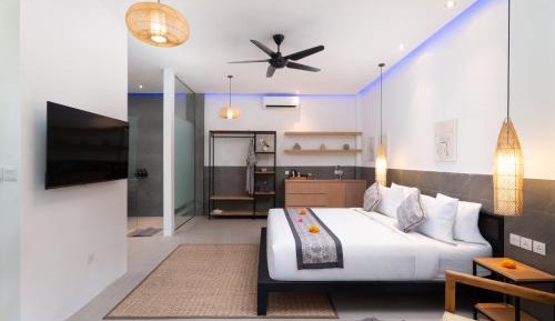 Deluxe King Room
