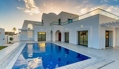 One-Bedroom Villa