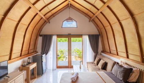 Double or Twin Room with Private Bathroom