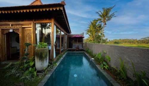 Deluxe Private Pool Villa with Daily Afternoon Tea