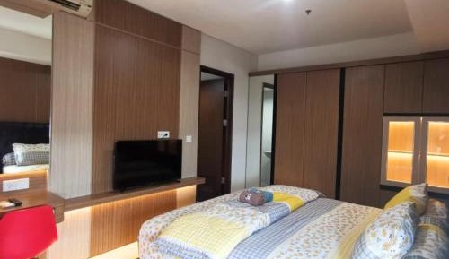 Three-Bedroom Apartment with Ocean View