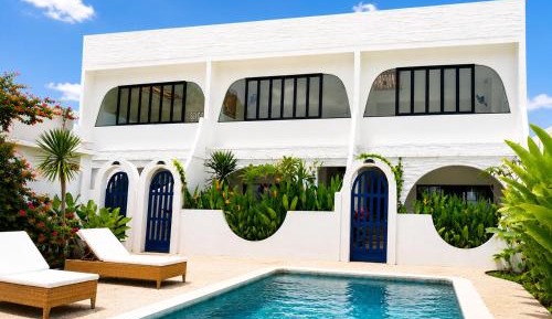 Villa with Garden View