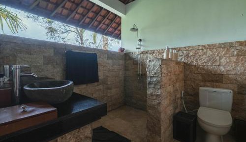 Honeymoon Suite with Valley View