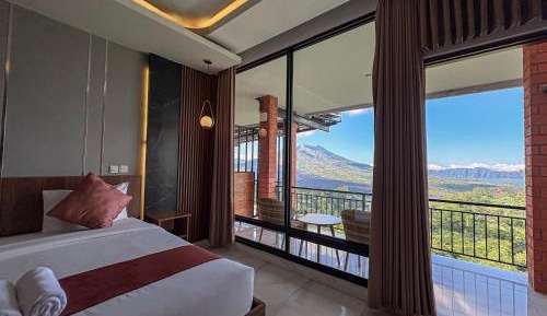 Superior Double or Twin Room with Mountain View