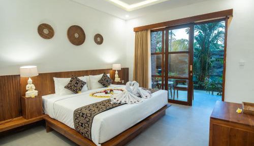 Deluxe Room with Free Benefit