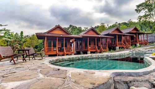 Villa with Forest View
