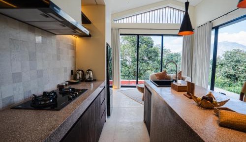 One Bedroom Private Heated Pool Villa with Free Daily Two-Bottles Beer