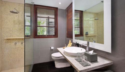 Two-Bedroom Suite with Balcony