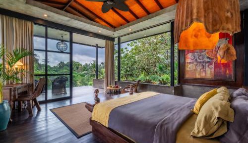 Junior Suite with Balcony