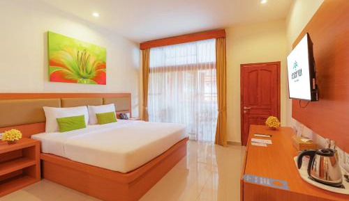 Superior Double or Twin Room with Pool View