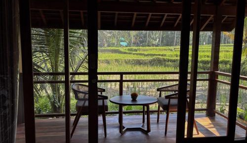 Rice Field Villa with OnSen and Free Benefit