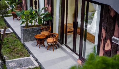 Garden View Room