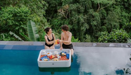 Two-Bedroom Valley View Villa (Free Daily Afternoon Tea)