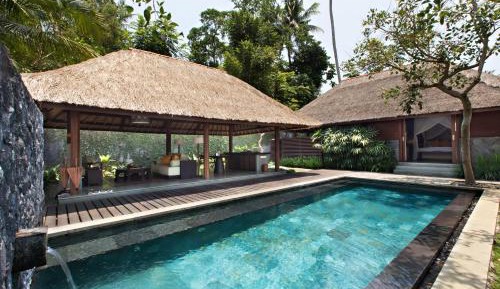 One-Bedroom Deluxe Pool Villa with Free Massage
