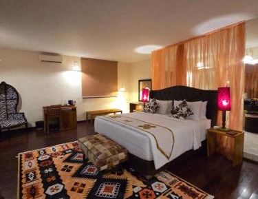 Junior Suite with Free Voucher Rafting in Ubud