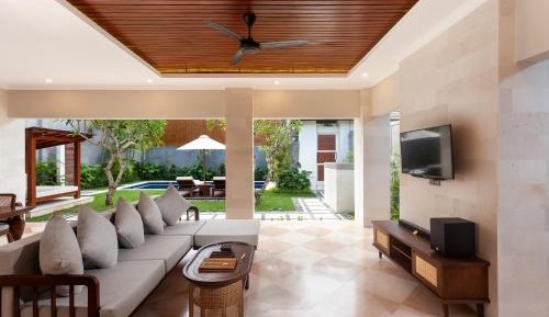 Two-Bedroom Superior Pool  Villa