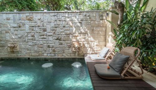 Royal One Bedroom Villa with Private Pool & Bathtub