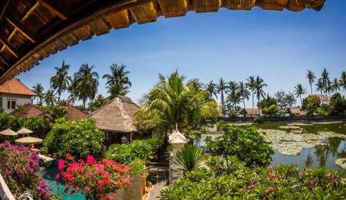 Deluxe Double Room with Pool View