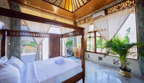 Sunrise Penthouse Suite
