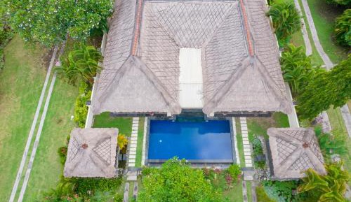 Saripati Oceanfront Villa #1