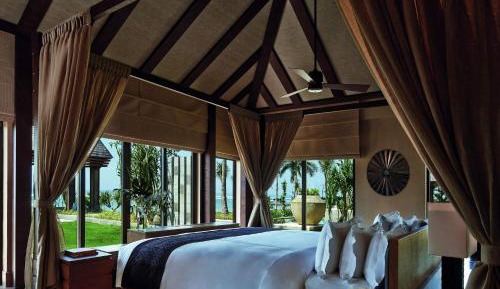 Oceanfront Three-Bedroom Private Pool Villa with Free Daily Resort Activity