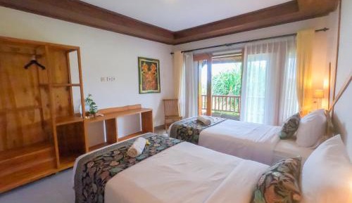 Standard Twin Room with Sea View