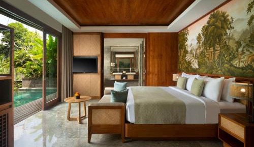 Jungle View Signature Pool Villa