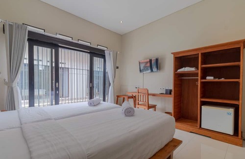 Lovina House | Josh Guest House