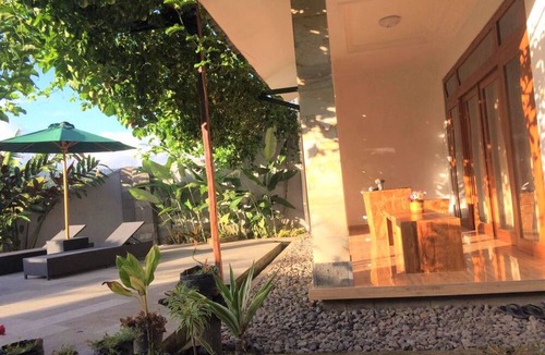 Banjartegehe House | Room-villa - Warung Aromachampuhan