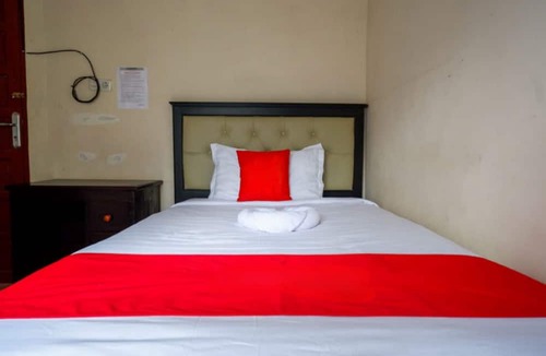 Palopo Hotel | Hotel O Edotel Smkn 5 Palopo Near Bukit punai