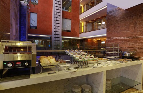 By Pass Ngurah Rai Kuta Hotel | Mega Boutique Hotel & Spa Bali